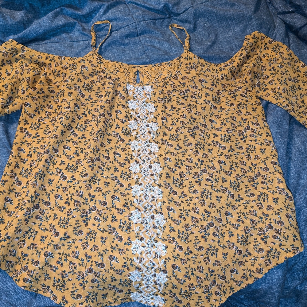 Floral Yellow Top with Lace Detail